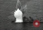 Standbild Angriff Transport Kwajalein Insel Inseln Marshall, 1948, aus Sekunde 49 historischem Filmmaterial Videoclip 65675074766