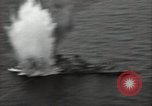 Standbild Angriff Transport Kwajalein Insel Inseln Marshall, 1948, aus Sekunde 51 historischem Filmmaterial Videoclip 65675074766