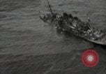 Standbild Angriff Transport Kwajalein Insel Inseln Marshall, 1948, aus Sekunde 62 historischem Filmmaterial Videoclip 65675074766
