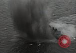 Standbild Angriff Transport Kwajalein Insel Inseln Marshall, 1948, aus Sekunde 33 historischem Filmmaterial Videoclip 65675074767
