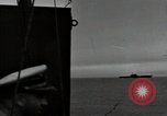 Immagine di Piani di osservazione di Doolittle Task Force 18 recuperata da Cruiser Oceano Pacifico, 1942, secondo 50 filmato di repertorio 65675074772