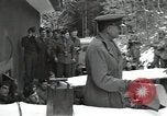Standbild Allgemeine Lucian Truscott Ebenhausen Deutschland, 1945, aus Sekunde 17 historischem Filmmaterial Videoclip 65675074777