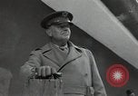 Standbild Allgemeine Lucian Truscott Ebenhausen Deutschland, 1945, aus Sekunde 27 historischem Filmmaterial Videoclip 65675074777