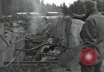 Standbild Allgemeine Lucian Truscott Ebenhausen Deutschland, 1945, aus Sekunde 51 historischem Filmmaterial Videoclip 65675074777