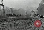 Standbild Ruinen der Fabrik Ebenhausen Krieg Anlage Ebenhausen Deutschland, 1945, aus Sekunde 31 historischem Filmmaterial Videoclip 65675074780