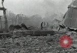 Standbild Ruinen der Fabrik Ebenhausen Krieg Anlage Ebenhausen Deutschland, 1945, aus Sekunde 34 historischem Filmmaterial Videoclip 65675074780