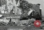 Standbild Ruinen der Fabrik Ebenhausen Krieg Anlage Ebenhausen Deutschland, 1945, aus Sekunde 36 historischem Filmmaterial Videoclip 65675074780
