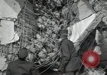 Standbild Ruinen der Fabrik Ebenhausen Krieg Anlage Ebenhausen Deutschland, 1945, aus Sekunde 52 historischem Filmmaterial Videoclip 65675074780