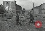 Standbild Ruinen der Fabrik Ebenhausen Krieg Anlage Ebenhausen Deutschland, 1945, aus Sekunde 55 historischem Filmmaterial Videoclip 65675074780