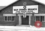 Standbild deutschen Gefangenen Bad Tölz Deutschland, 1945, aus Sekunde 23 historischem Filmmaterial Videoclip 65675074781