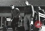 Standbild deutschen Gefangenen Bad Tölz Deutschland, 1945, aus Sekunde 50 historischem Filmmaterial Videoclip 65675074781