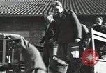 Standbild deutschen Gefangenen Bad Tölz Deutschland, 1945, aus Sekunde 54 historischem Filmmaterial Videoclip 65675074781