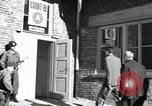 Standbild deutschen Gefangenen Bad Tölz Deutschland, 1945, aus Sekunde 55 historischem Filmmaterial Videoclip 65675074781