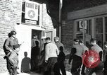 Standbild deutschen Gefangenen Bad Tölz Deutschland, 1945, aus Sekunde 60 historischem Filmmaterial Videoclip 65675074781