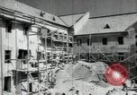 Immagine di La ricostruzione di edifici La Lituania Unione Sovietica, 1947, secondo 52 filmato di repertorio 65675074786