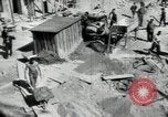 Immagine di La ricostruzione di edifici La Lituania Unione Sovietica, 1947, secondo 56 filmato di repertorio 65675074786