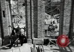Immagine di La ricostruzione di edifici La Lituania Unione Sovietica, 1947, secondo 60 filmato di repertorio 65675074786