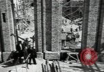 Immagine di La ricostruzione di edifici La Lituania Unione Sovietica, 1947, secondo 61 filmato di repertorio 65675074786