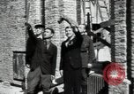 Immagine di La ricostruzione di edifici La Lituania Unione Sovietica, 1947, secondo 62 filmato di repertorio 65675074786