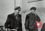 Immagine di Lavoratori La Lituania Unione Sovietica, 1947, secondo 28 filmato di repertorio 65675074789