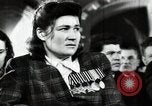 Standbild litauischen Studenten Vilnius Litauen Sozialistische Sowjetrepublik, 1947, aus Sekunde 32 historischem Filmmaterial Videoclip 65675074791