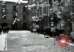Standbild litauischen Studenten Vilnius der litauischen Sozialistischen Sowjetrepublik, 1947, aus Sekunde 8 historischem Filmmaterial Videoclip 65675074792