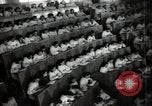 Standbild litauischen Studenten Vilnius der litauischen Sozialistischen Sowjetrepublik, 1947, aus Sekunde 27 historischem Filmmaterial Videoclip 65675074792