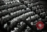 Standbild litauischen Studenten Vilnius der litauischen Sozialistischen Sowjetrepublik, 1947, aus Sekunde 28 historischem Filmmaterial Videoclip 65675074792
