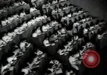 Standbild litauischen Studenten Vilnius der litauischen Sozialistischen Sowjetrepublik, 1947, aus Sekunde 31 historischem Filmmaterial Videoclip 65675074792