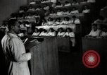 Standbild litauischen Studenten Vilnius der litauischen Sozialistischen Sowjetrepublik, 1947, aus Sekunde 38 historischem Filmmaterial Videoclip 65675074792