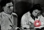 Standbild litauischen Studenten Vilnius der litauischen Sozialistischen Sowjetrepublik, 1947, aus Sekunde 44 historischem Filmmaterial Videoclip 65675074792