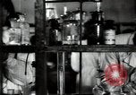 Standbild litauischen Studenten Vilnius der litauischen Sozialistischen Sowjetrepublik, 1947, aus Sekunde 53 historischem Filmmaterial Videoclip 65675074792