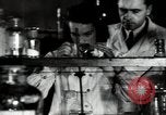 Standbild litauischen Studenten Vilnius der litauischen Sozialistischen Sowjetrepublik, 1947, aus Sekunde 57 historischem Filmmaterial Videoclip 65675074792