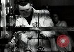 Standbild litauischen Studenten Vilnius der litauischen Sozialistischen Sowjetrepublik, 1947, aus Sekunde 61 historischem Filmmaterial Videoclip 65675074792