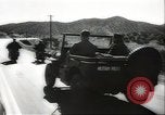 Immagine di Costruzione del centro di ricollocazione di Heart Mountain Cody Wyoming USA, 1942, secondo 29 filmato di repertorio 65675074797