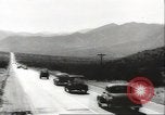 Immagine di Costruzione del centro di ricollocazione di Heart Mountain Cody Wyoming USA, 1942, secondo 32 filmato di repertorio 65675074797