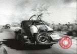 Immagine di Costruzione del centro di ricollocazione di Heart Mountain Cody Wyoming USA, 1942, secondo 35 filmato di repertorio 65675074797