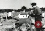 Standbild größte Bauernhof der Familie Quebec Kanada, 1942, aus Sekunde 18 historischem Filmmaterial Videoclip 65675074801