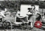 Standbild größte Bauernhof der Familie Quebec Kanada, 1942, aus Sekunde 25 historischem Filmmaterial Videoclip 65675074801