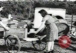 Standbild größte Bauernhof der Familie Quebec Kanada, 1942, aus Sekunde 27 historischem Filmmaterial Videoclip 65675074801