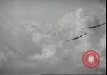 Standbild japanischen Bomber British Malaya, 1941, aus Sekunde 3 historischem Filmmaterial Videoclip 65675074827