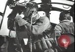Standbild japanischen Bomber British Malaya, 1941, aus Sekunde 24 historischem Filmmaterial Videoclip 65675074827