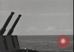 Standbild USS South Dakota BB-57 Pazifik, 1945, aus Sekunde 60 historischem Filmmaterial Videoclip 65675074830