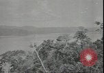 Standbild usMarines in der defensive Positionen Tulagi Salomonen, 1942, aus Sekunde 14 historischem Filmmaterial Videoclip 65675074841