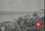 Standbild usMarines in der defensive Positionen Tulagi Salomonen, 1942, aus Sekunde 16 historischem Filmmaterial Videoclip 65675074841