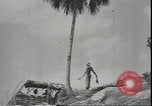 Standbild usMarines in der defensive Positionen Tulagi Salomonen, 1942, aus Sekunde 26 historischem Filmmaterial Videoclip 65675074841
