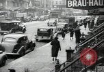 Image Boutiques allemandes à Yorkville New York City United States USA, 1938, de la seconde 33 séquences d'archives historiques vidéo 65675074842