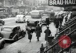 Image Boutiques allemandes à Yorkville New York City United States USA, 1938, de la seconde 41 séquences d'archives historiques vidéo 65675074842