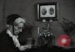 Standbild deutsche Frau New York United States USA, 1938, aus Sekunde 12 historischem Filmmaterial Videoclip 65675074846