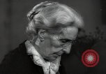 Standbild deutsche Frau New York United States USA, 1938, aus Sekunde 28 historischem Filmmaterial Videoclip 65675074846